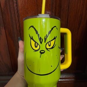 New grinch cup